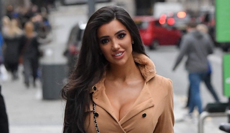 Is chloe khan who Chloe Khan